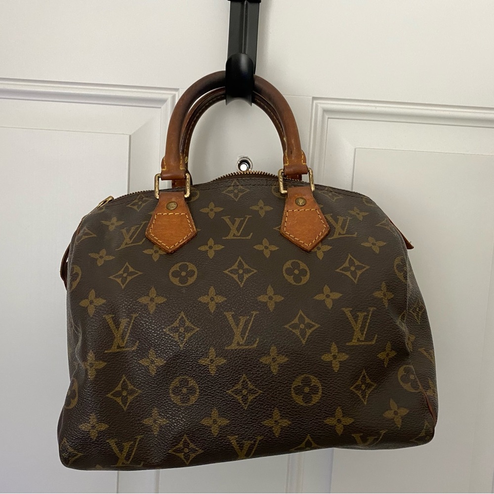 Authentic Louis Vuitton Speedy 25